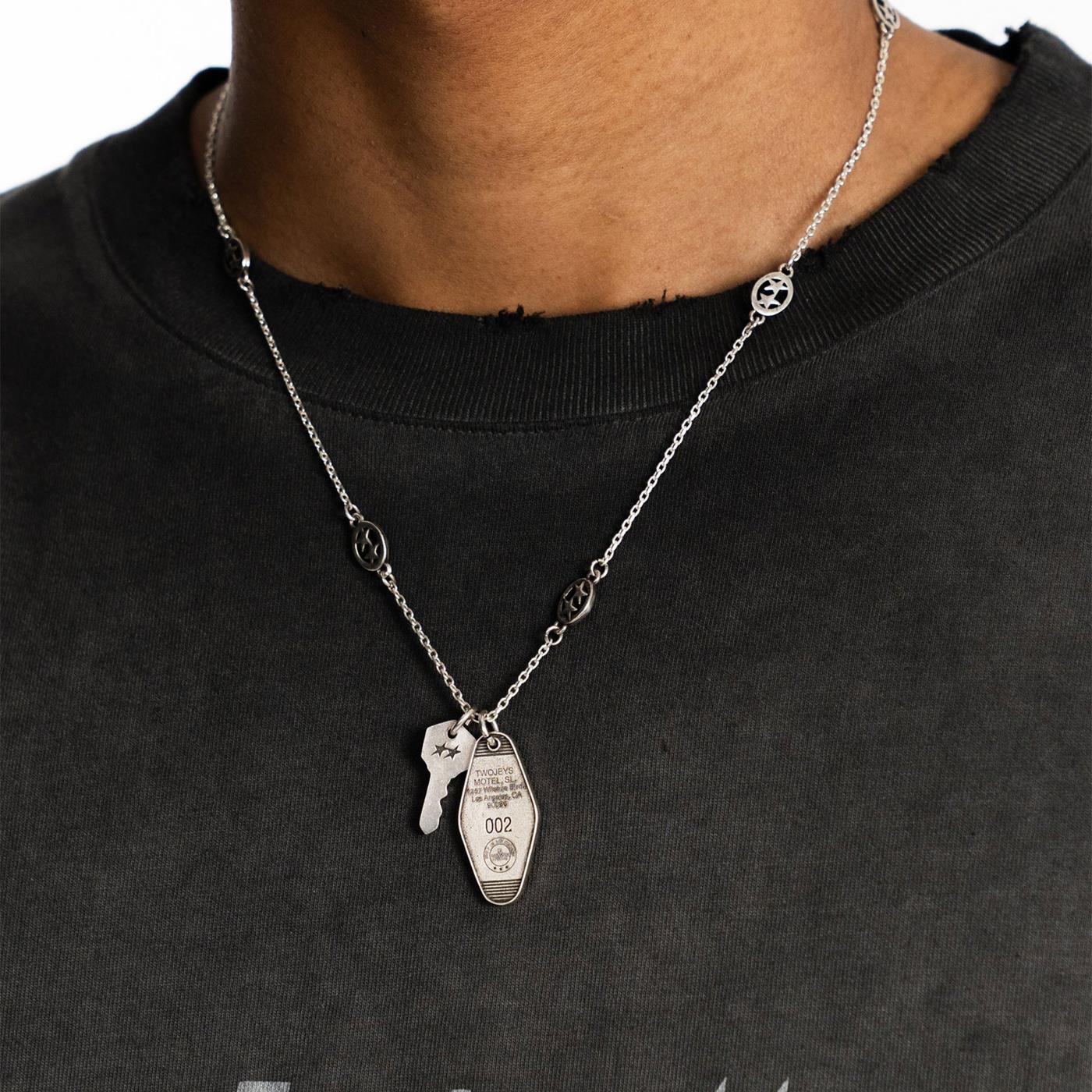 TwoJeys Motel Necklace Silver  - 20390500152