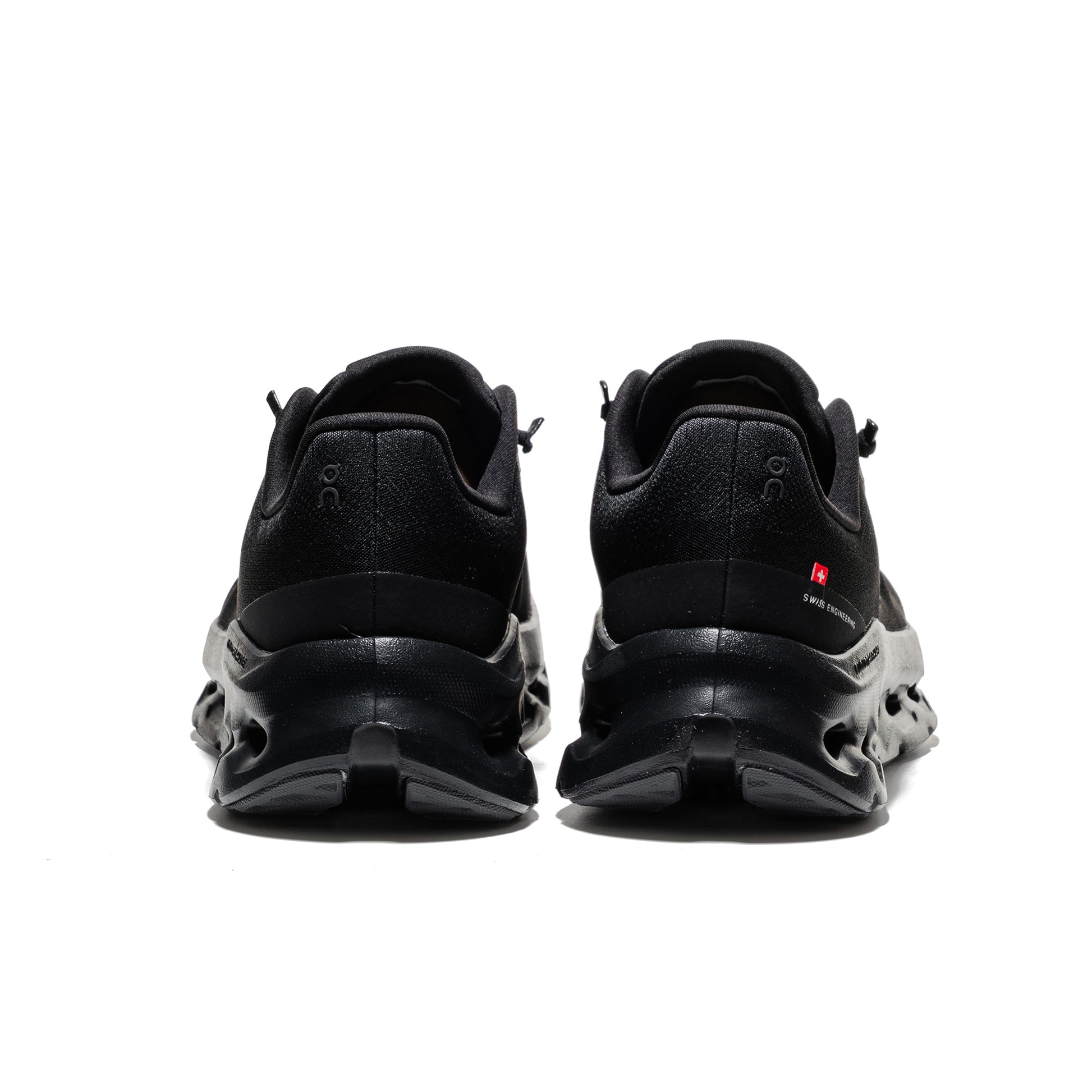 On Running Cloudtilt Eclipse/Black  - 3ME10100264