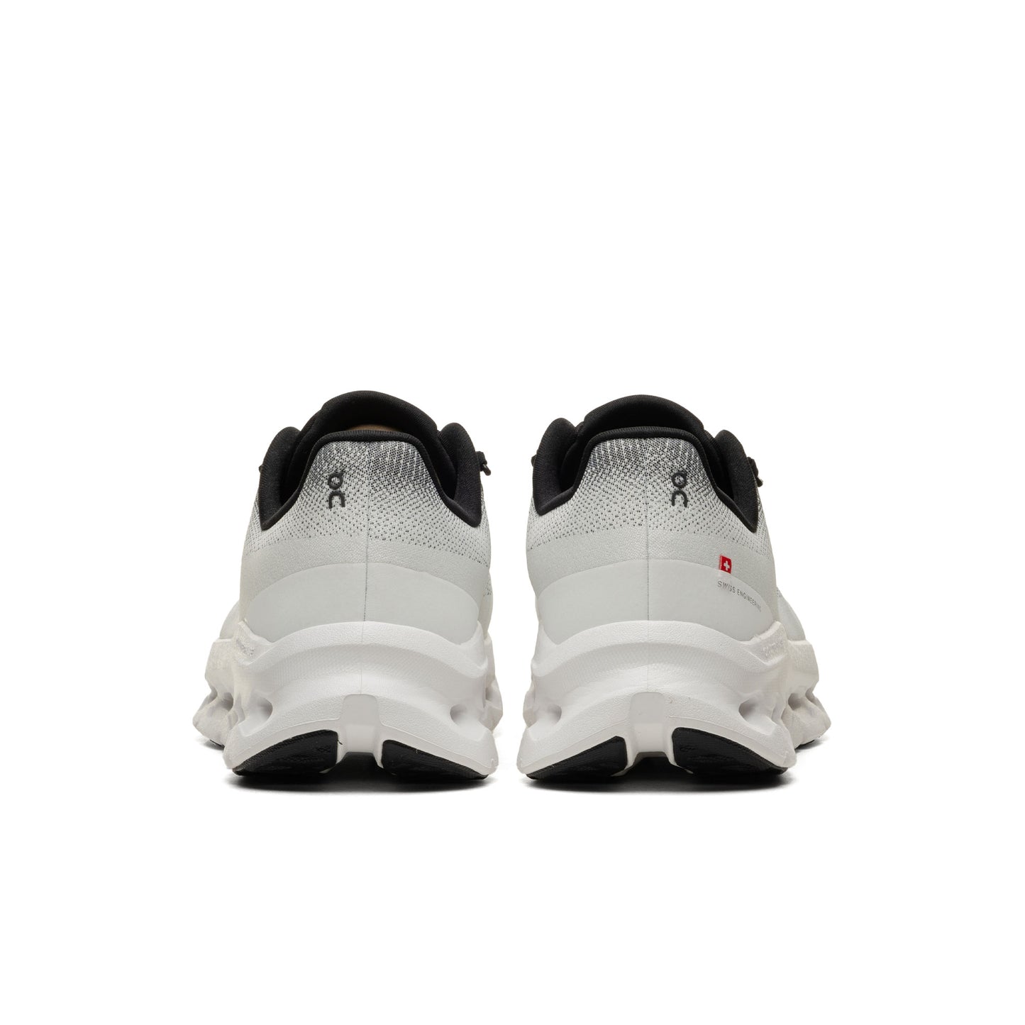 On Running Cloudtilt Black/Ivory