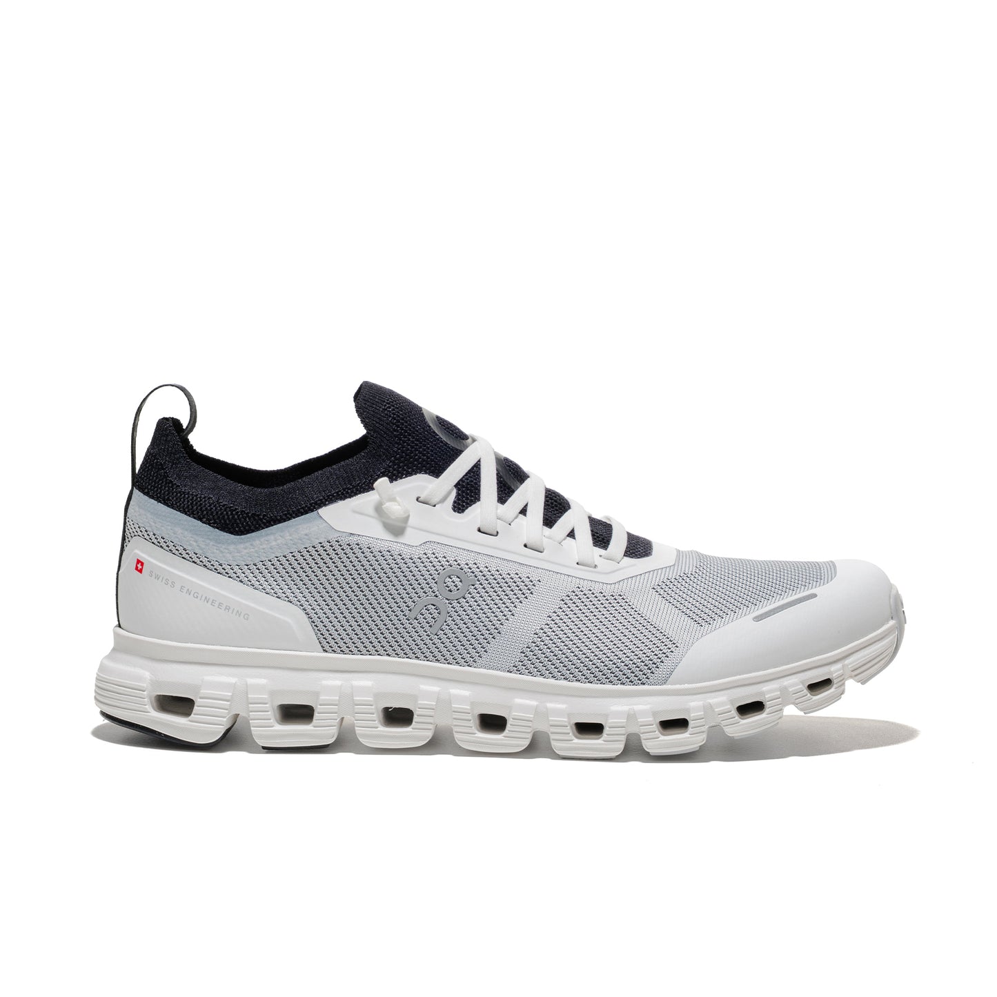 On Running Cloud 6 Versa White/Black  - 3MF10040462