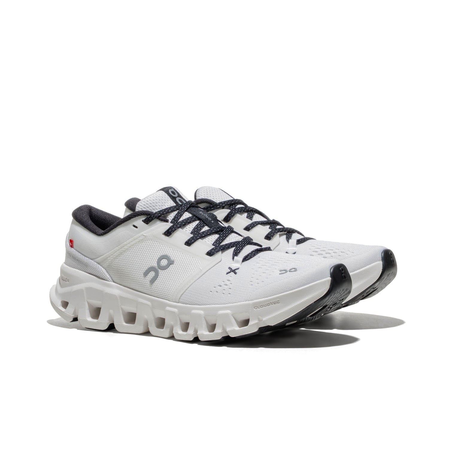 On Running Cloud X 5 White/Black  - 3WG30060462
