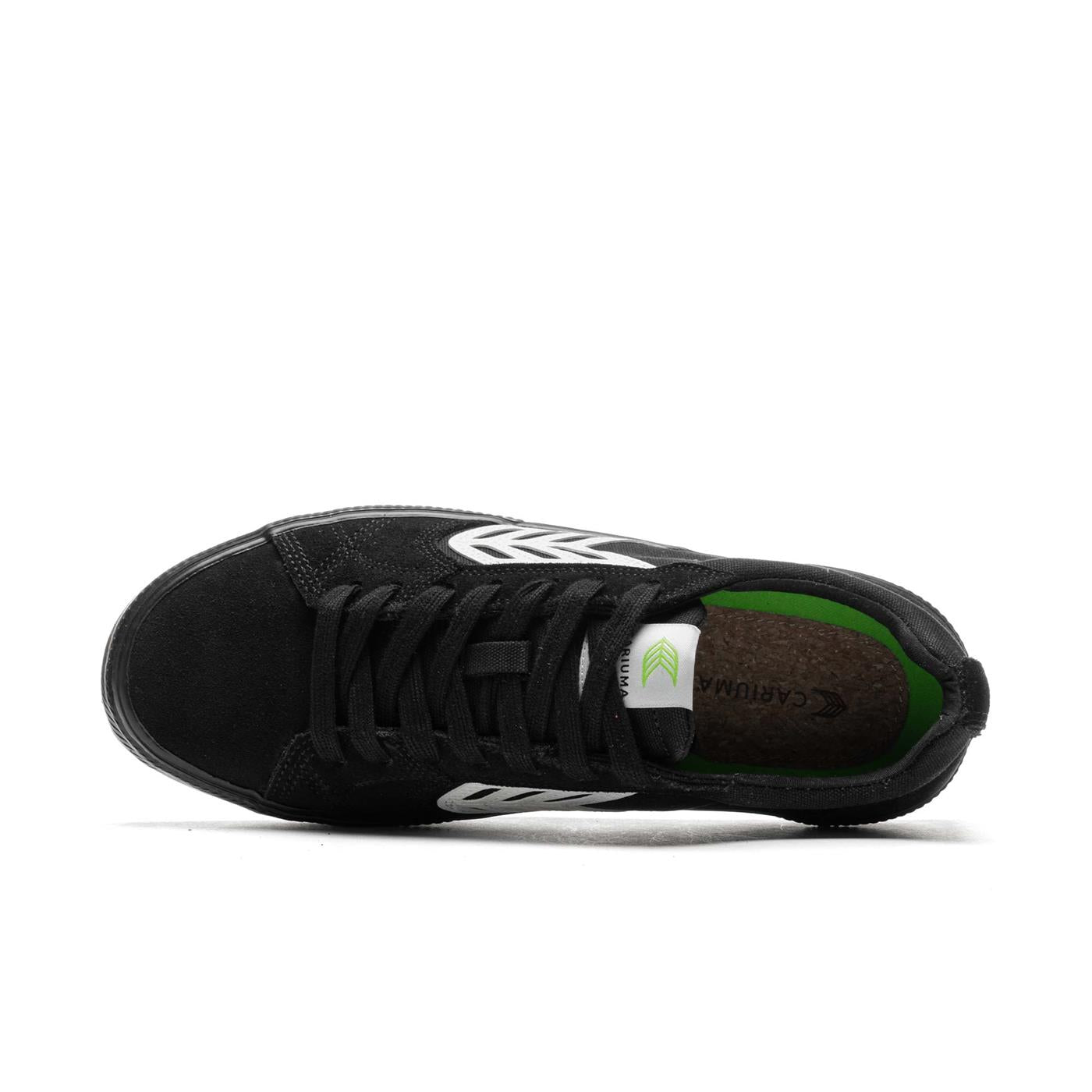 Cariuma Catiba Pro Ivory Logo All Black  - 400807B13
