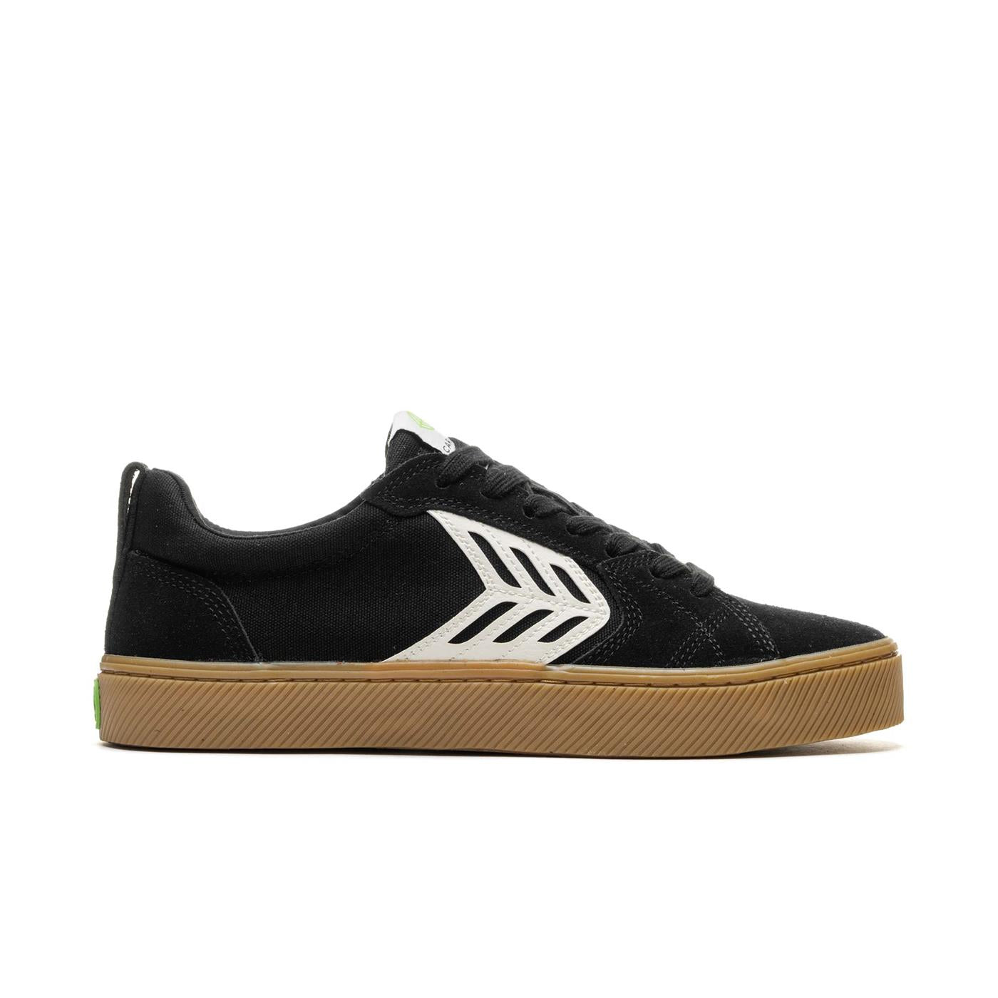 Cariuma Catiba Pro Ivory Logo Gum Black  - 400807B14