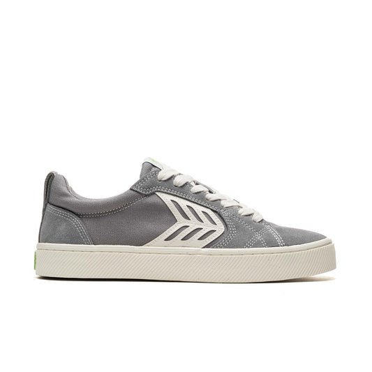 Cariuma Catiba Pro Ivory Logo Charcoal Grey  - 400807G17