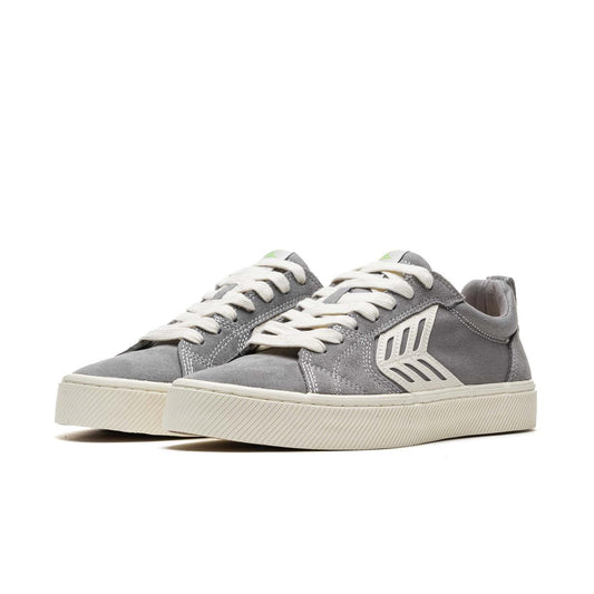 Cariuma Catiba Pro Ivory Logo Charcoal Grey  - 400807G17