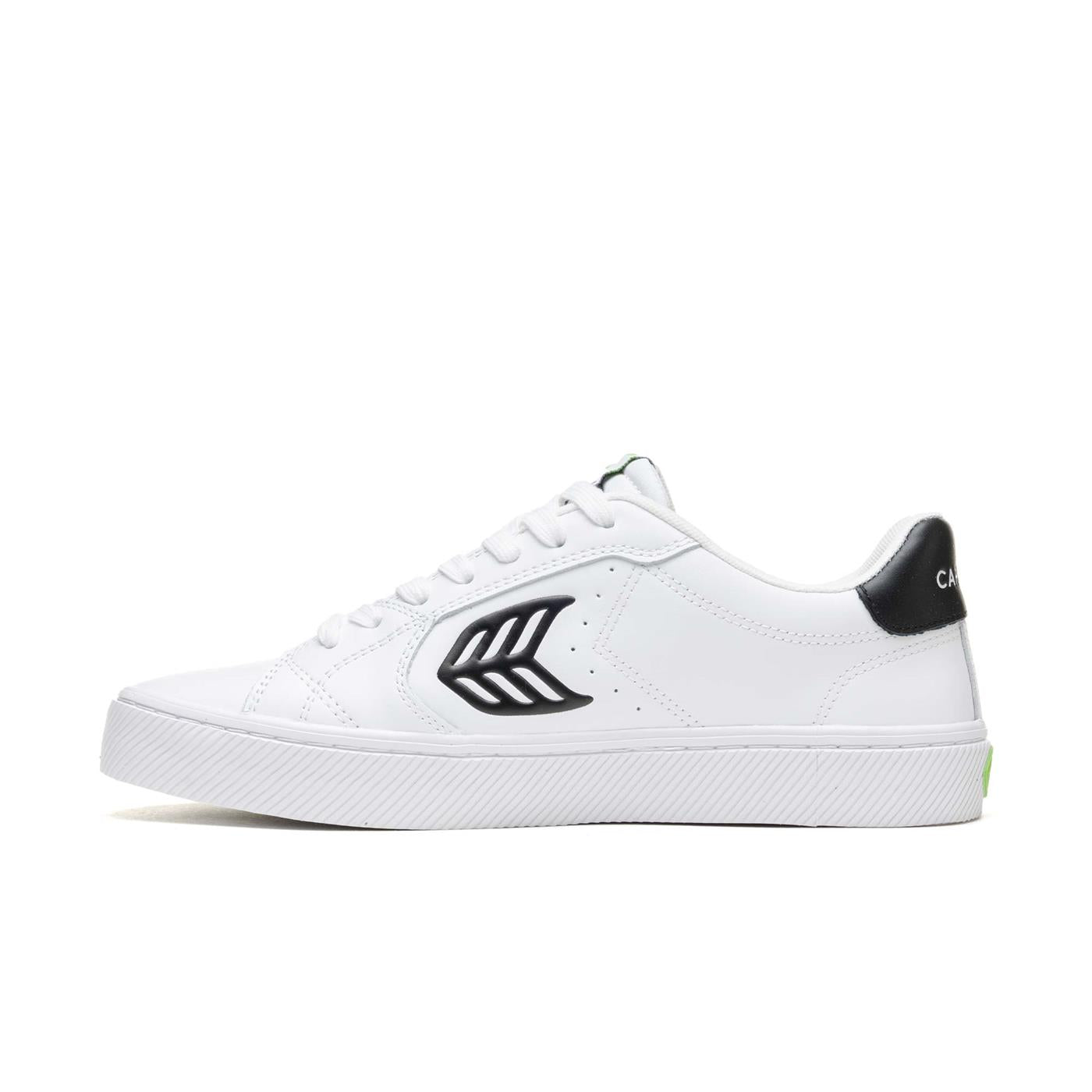 Cariuma Salvas White/Black  - 411301W21