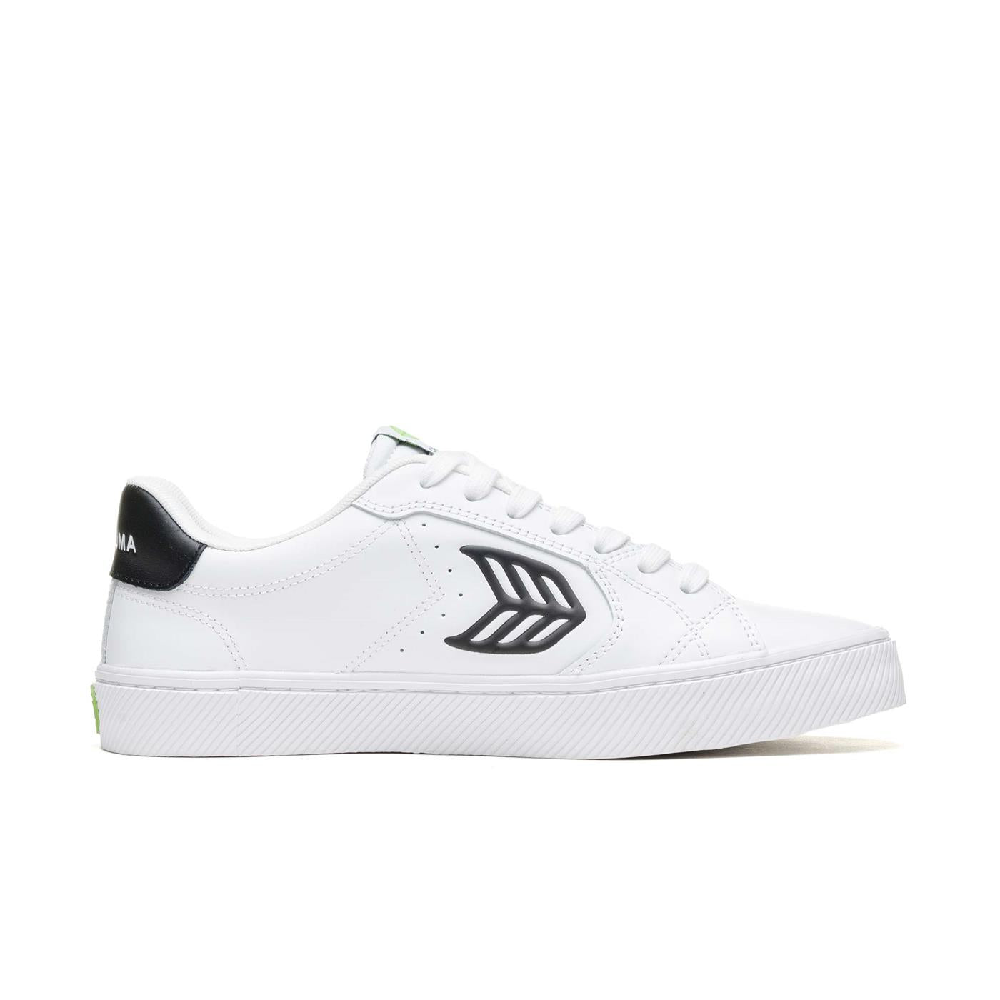 Cariuma Salvas White/Black  - 411301W21