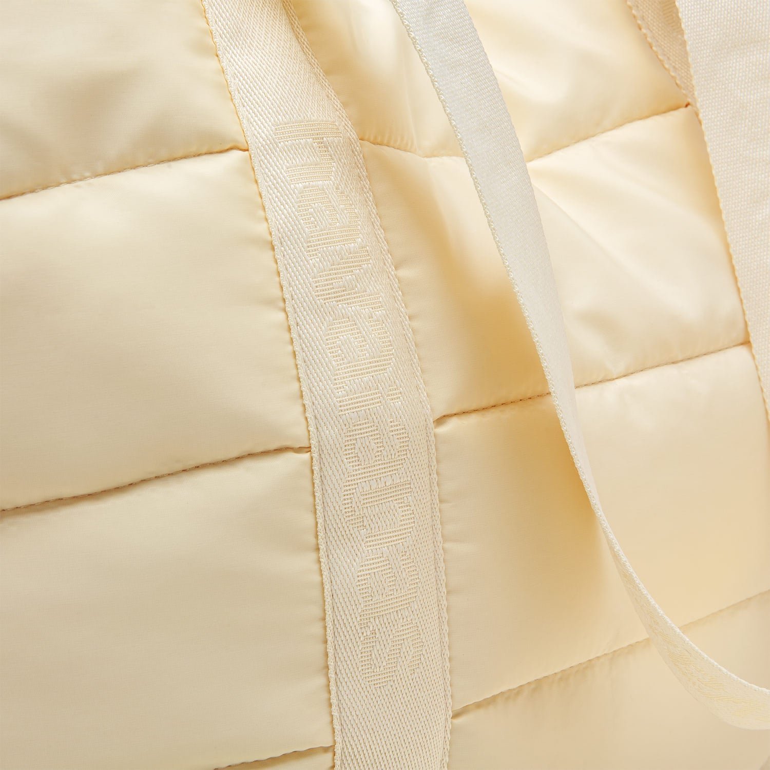 Havaianas Puff Beach Bag Buttercream  - 41498979256