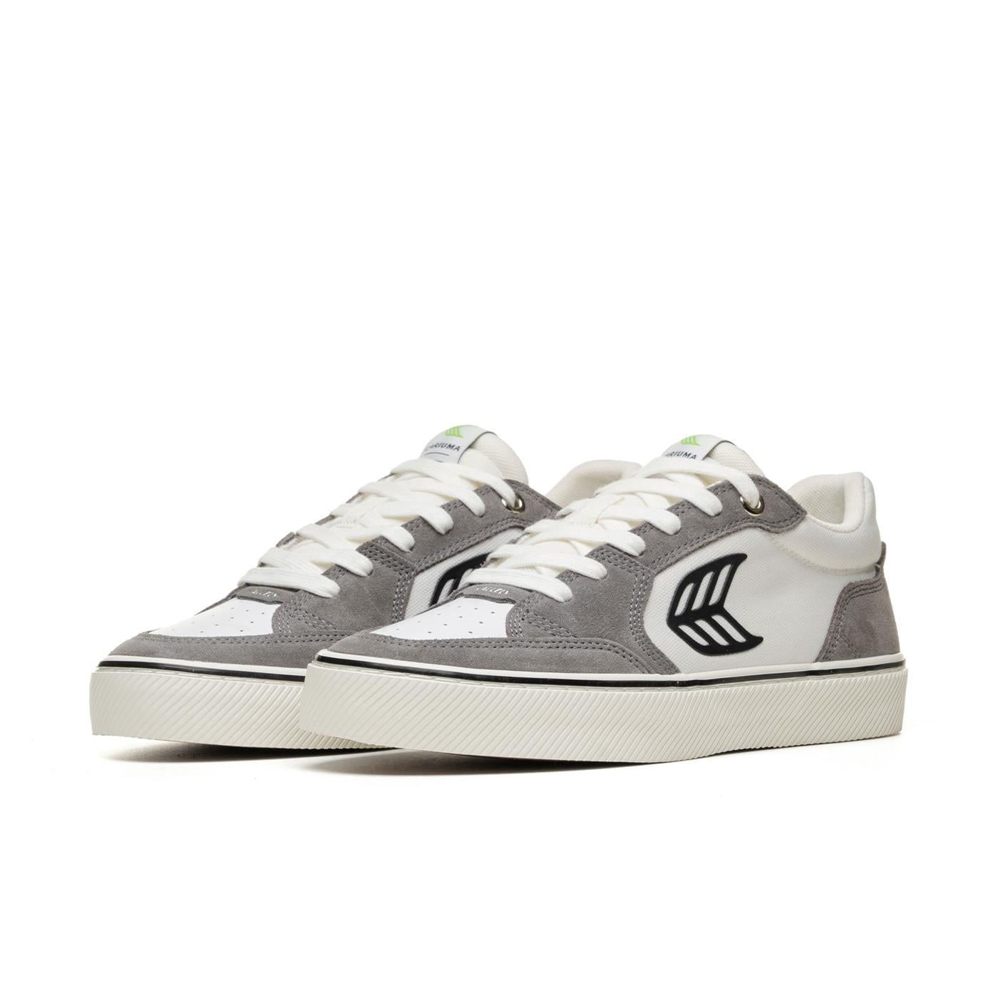 Cariuma Vallely Pro Off-White/Charcoal Grey  - 421409W68