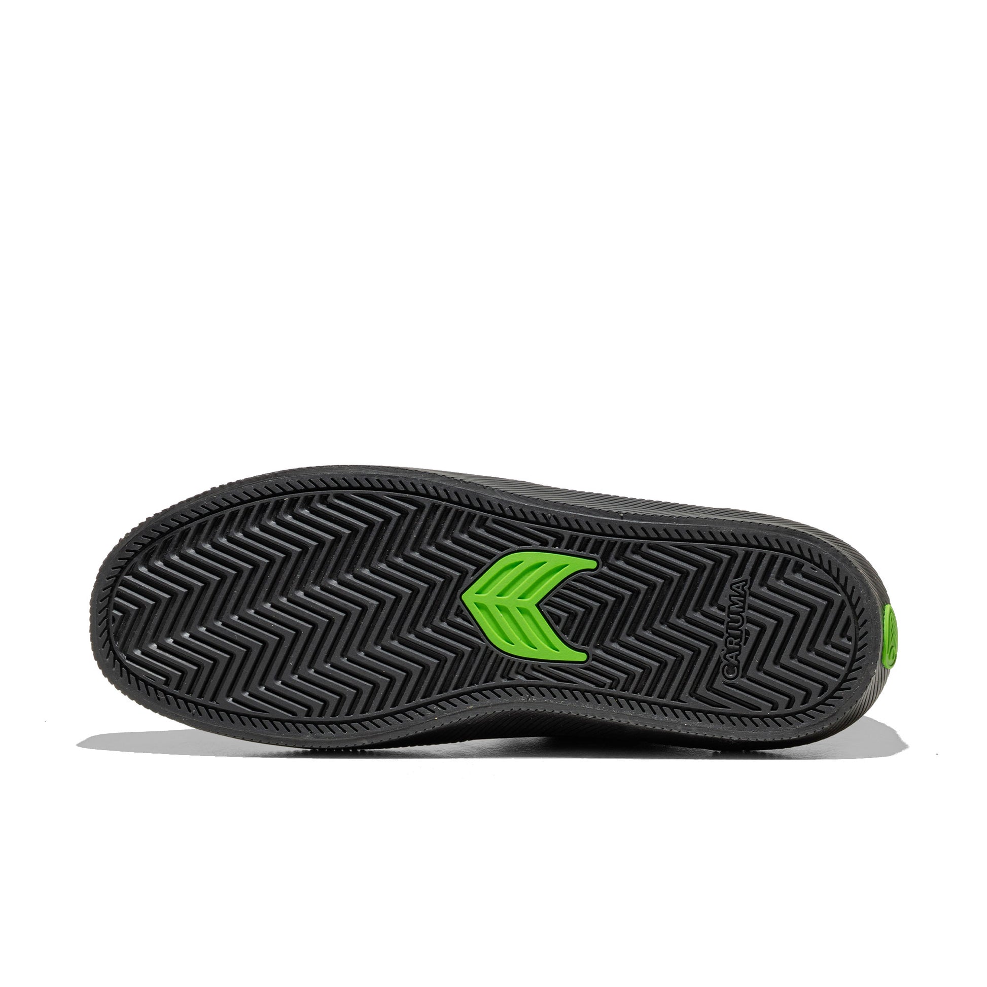 Cariuma Luan Pro All Black/Ivory  - 472402B13
