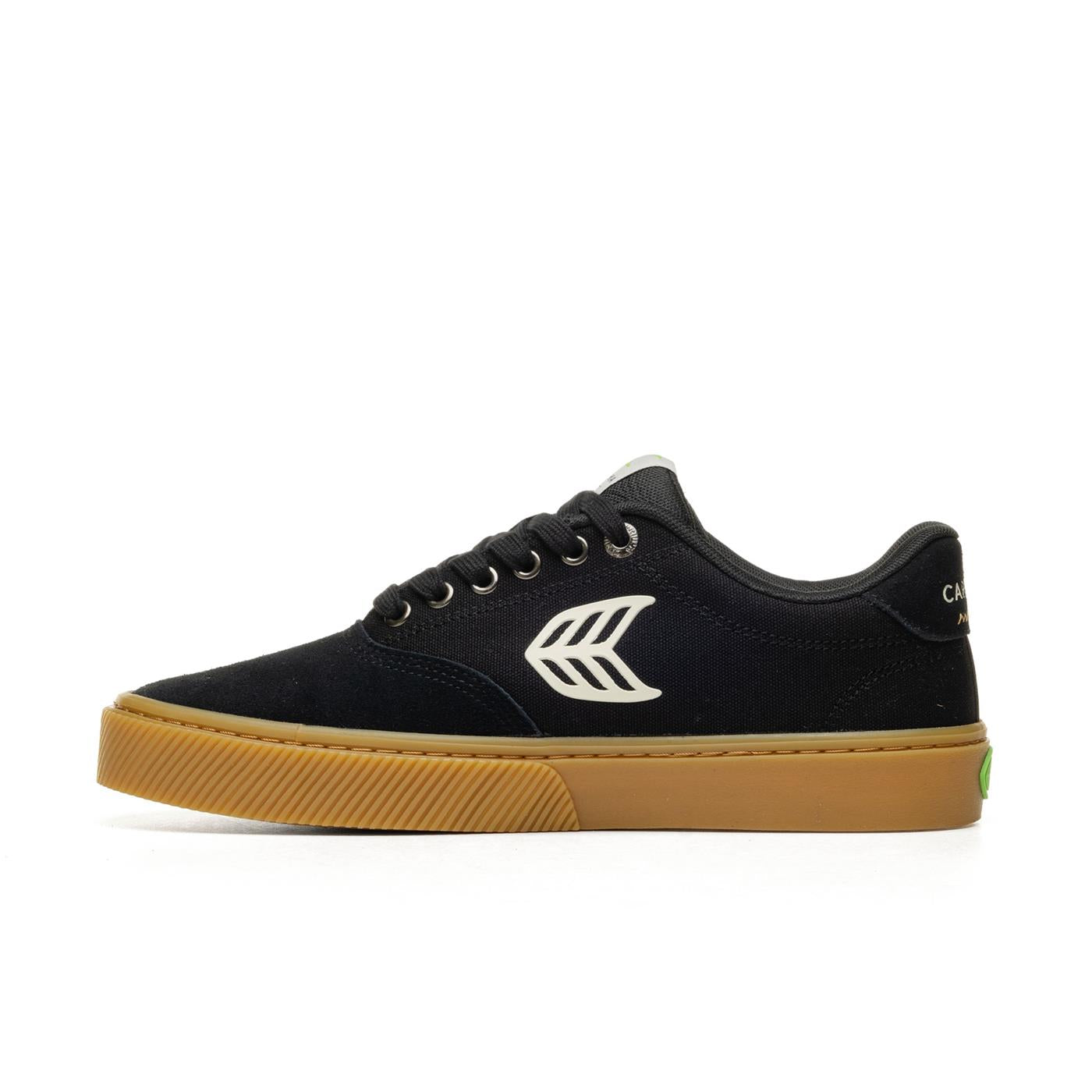Cariuma Naioca Gum Black  - 511707B14