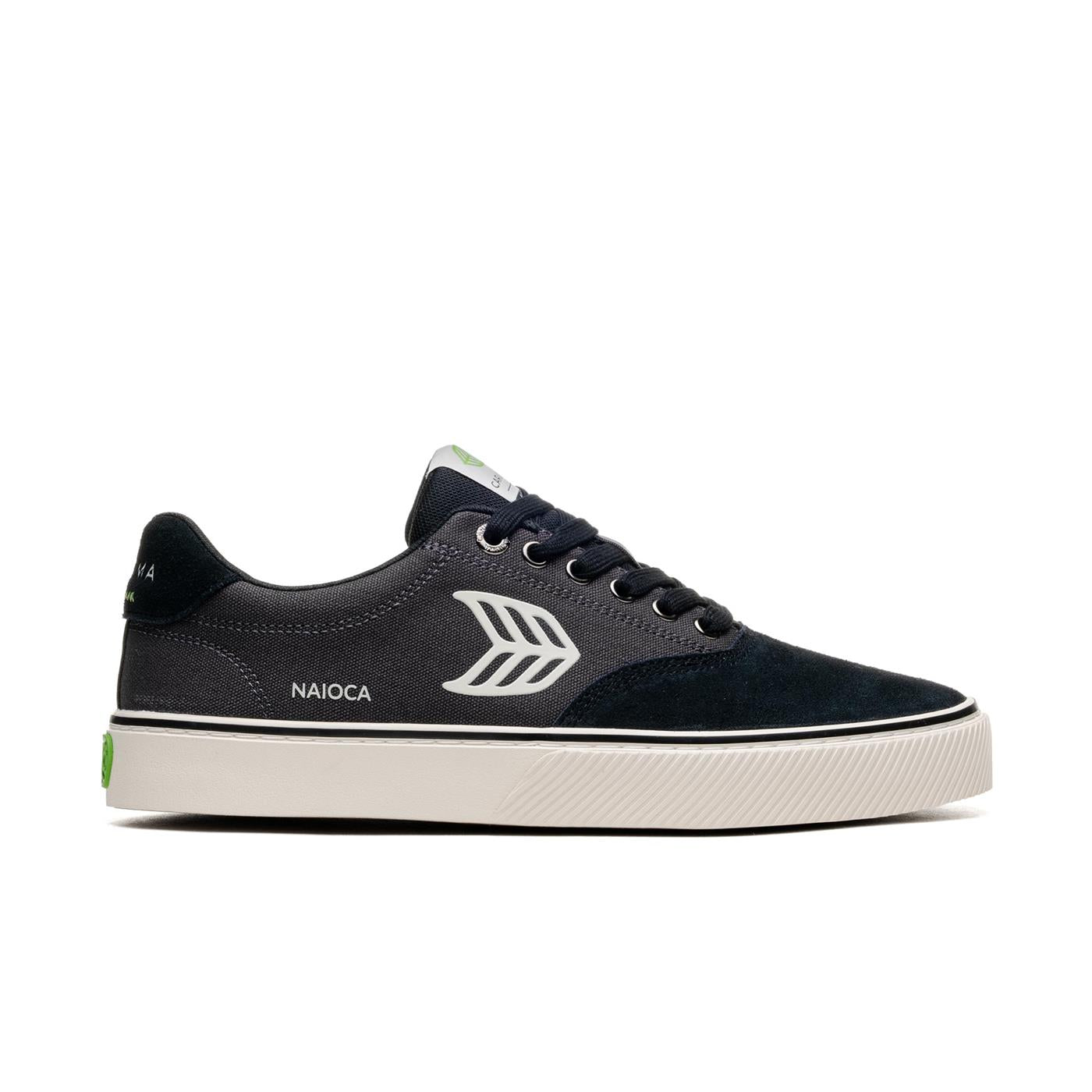 Cariuma Naioca Jet Black/Dark Grey  - 511707B29