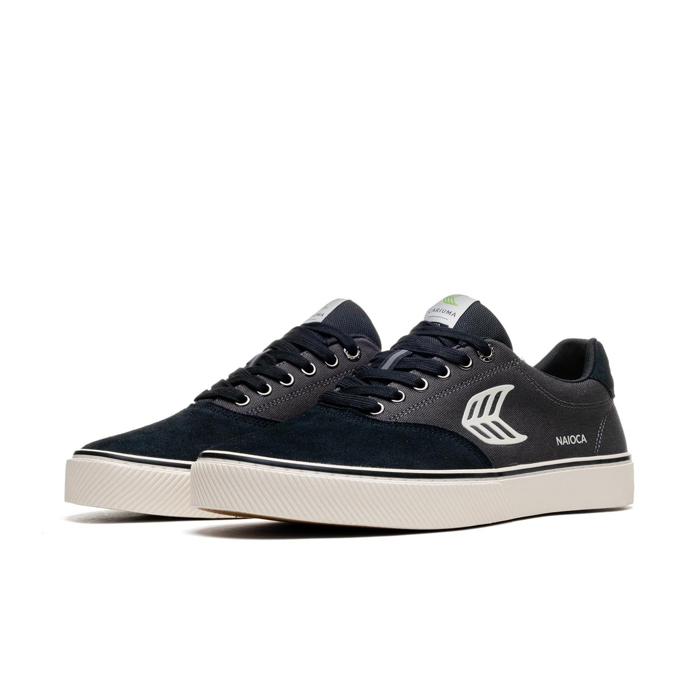 Cariuma Naioca Jet Black/Dark Grey  - 511707B29