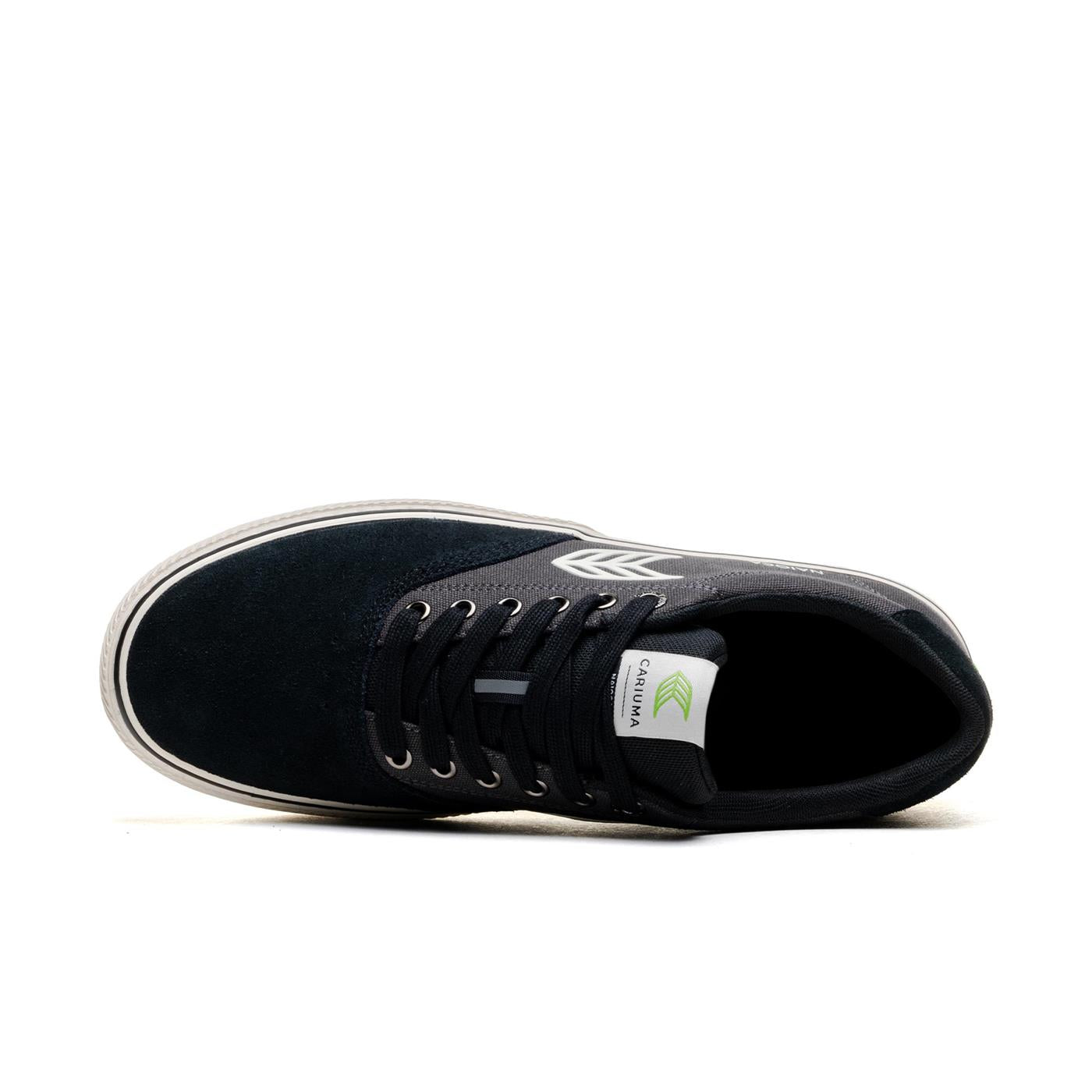 Cariuma Naioca Jet Black/Dark Grey  - 511707B29