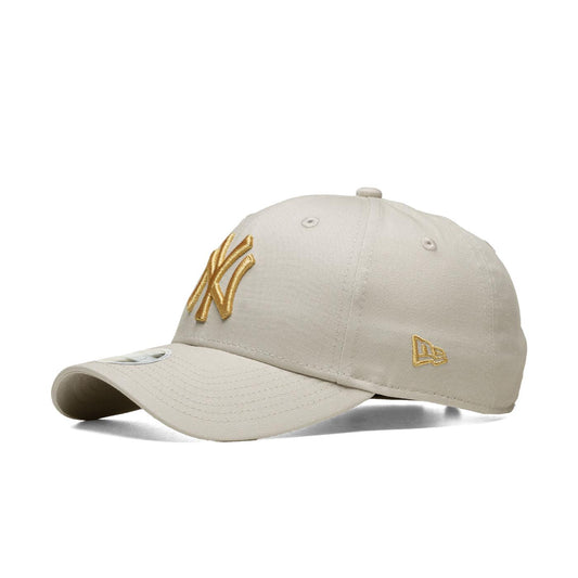 New Era Wmns Metallic Logo 9Forty NY Yankees Stone/Gold  - 60222491