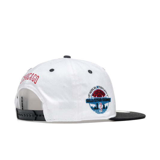 New Era White Crown Patch 9Fifty Chicago Bulls White/Black  - 60364270