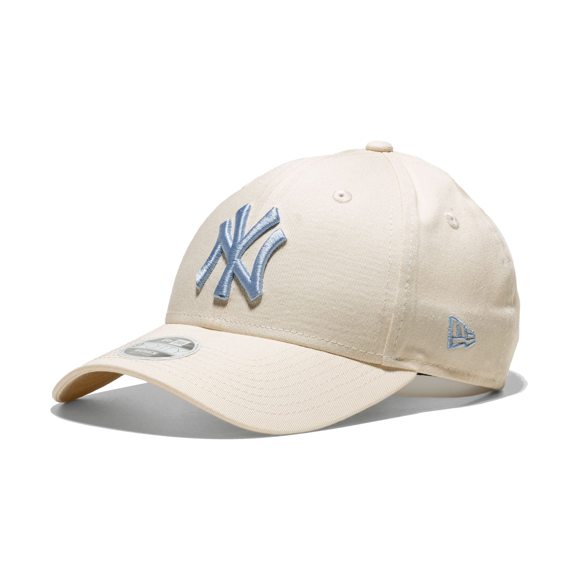 New Era Wmns League Essential 9Forty NY Yankees Light Cream  - 60595171