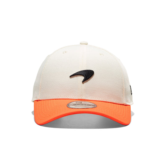New Era Contrast Visor 9Forty McLaren Off White/Orange  - 60595708