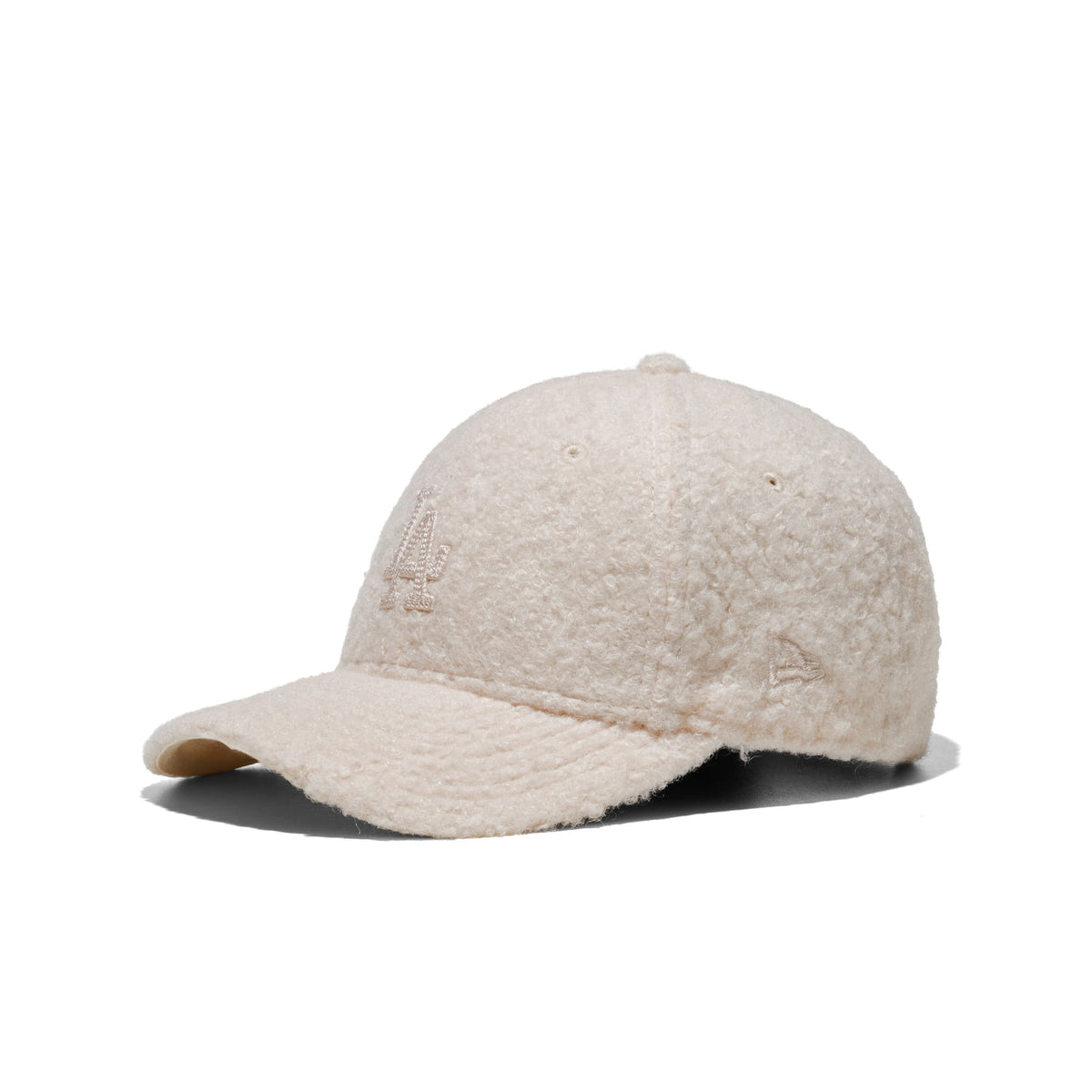 New Era Wmns Winter Borg 9Forty MC LA Dodgers Light Cream  - 60915791
