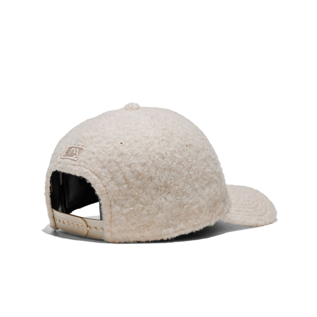 New Era Wmns Winter Borg 9Forty MC LA Dodgers Light Cream  - 60915791