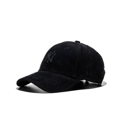 New Era Wmns Cord 9Forty NY Yankees Black  - 60915814