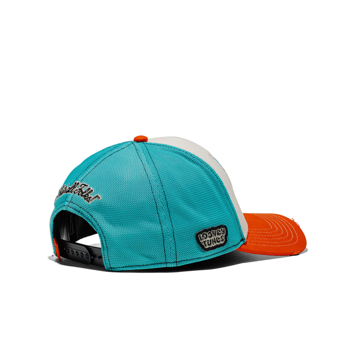 Capslab Looney Tunes Whats Up Doc? Trcuker Cap Off White  - CL_LOO13_1_PCS_WUD