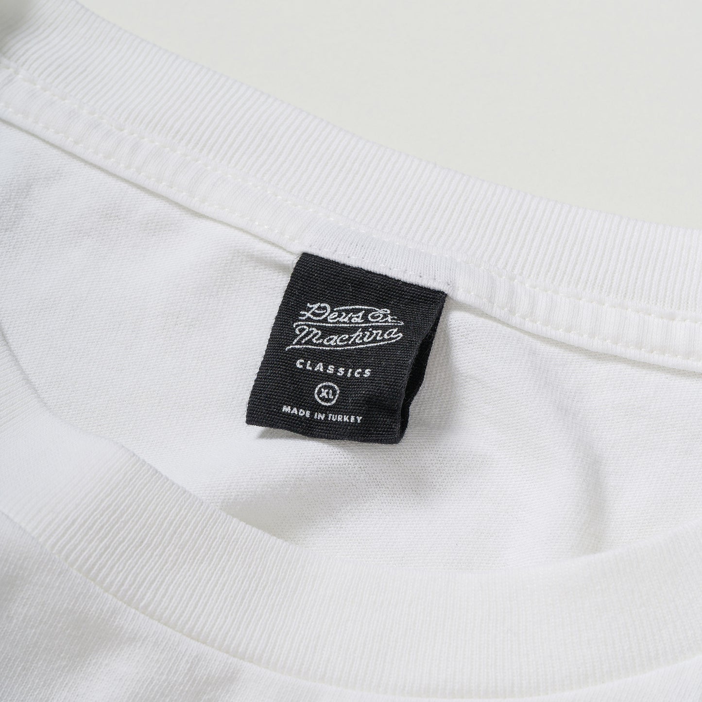 Deus Ex Machina Shield Standard Tee White