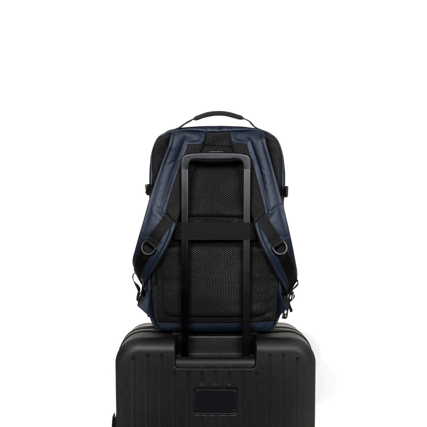 Eastpak Tecum M Cnnct Admiral Navy  - EK00091D4Z01