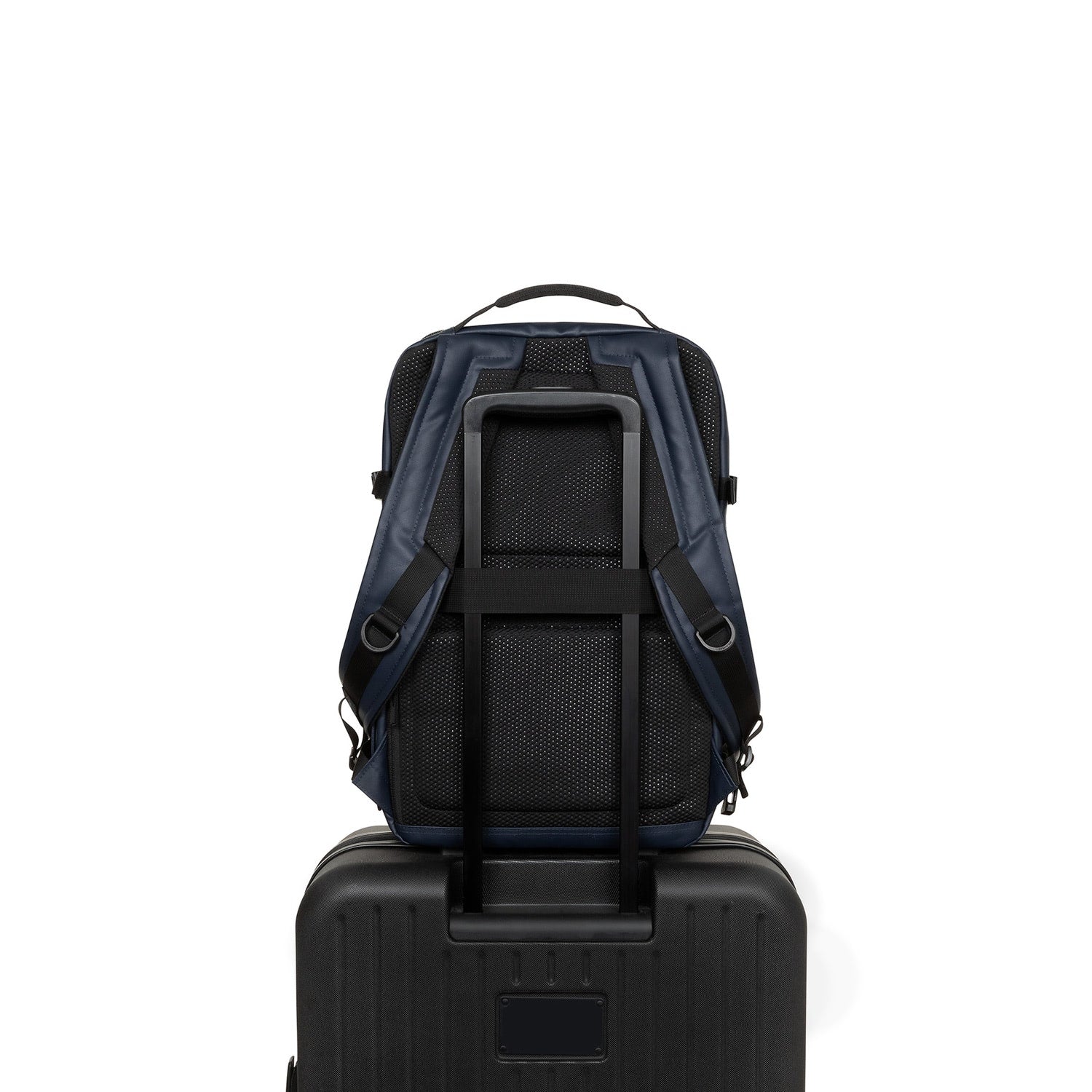Eastpak Tecum M Cnnct Admiral Navy  - EK00091D4Z01