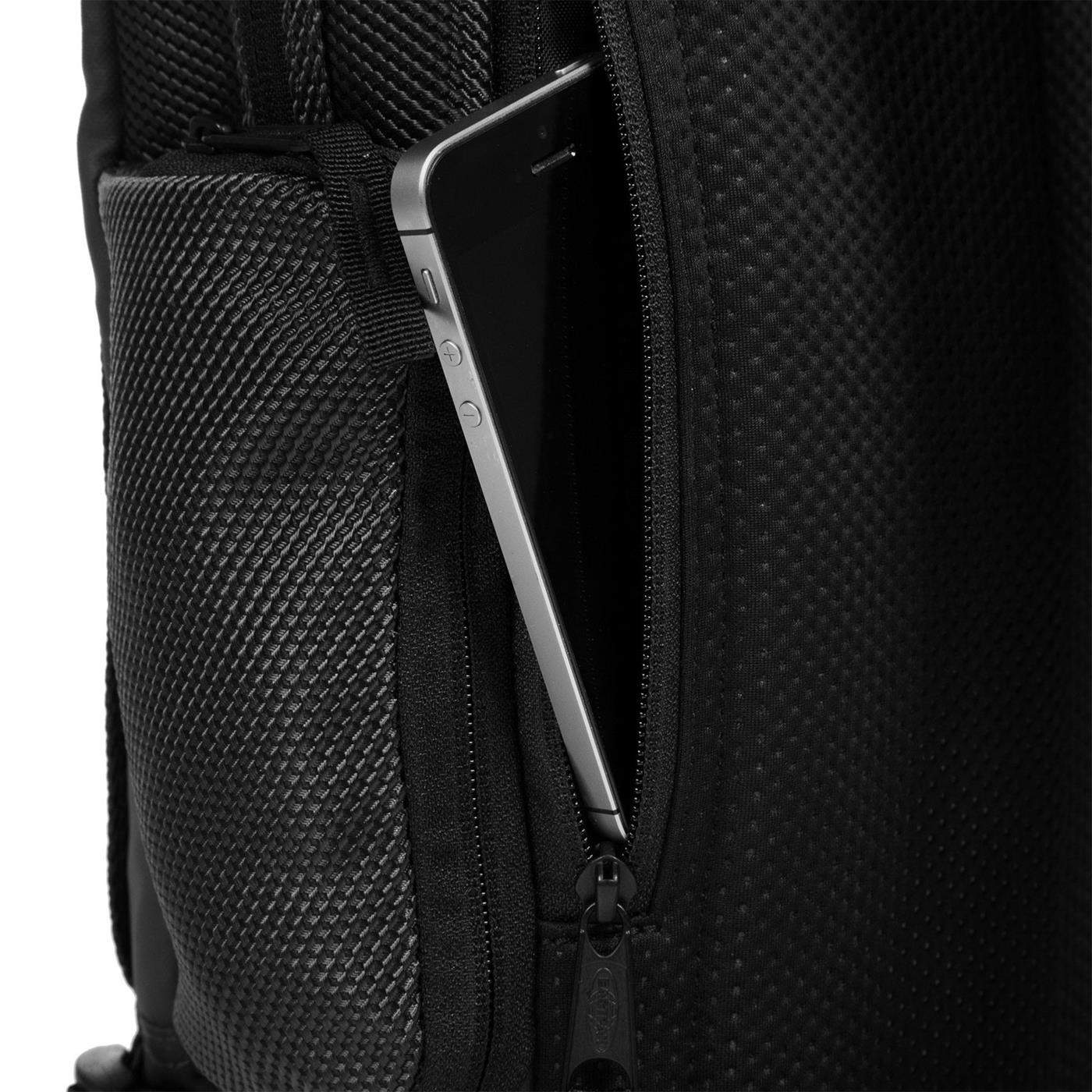 Eastpak Tecum M Cnnct Coat  - EK00091D80W1