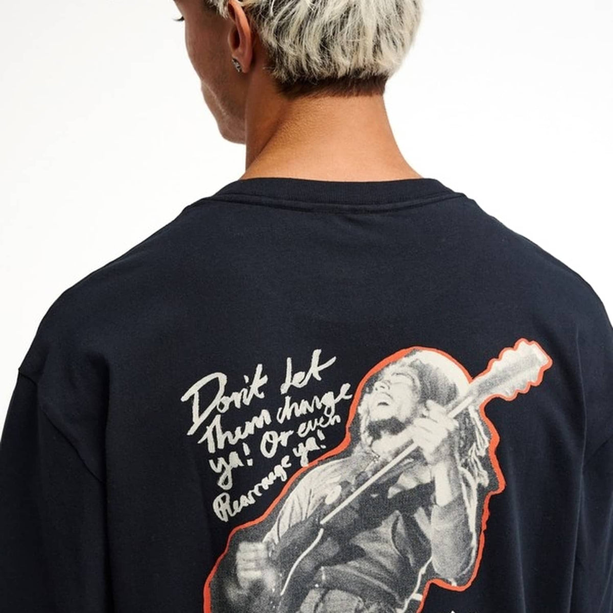 Quiksilver Bob Marley Be Loved SS Tee Black  - EQYZT08490-KVJ0
