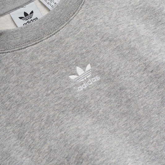 Adidas Sweatshirt Medium Grey Heather  - HF7478