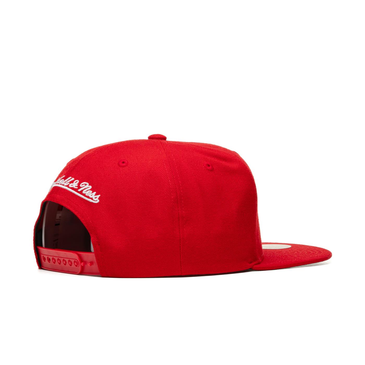 Mitchell & Ness Team Ground 2.0 Snapback Chicago Bulls  - HHSS3256-CBURED