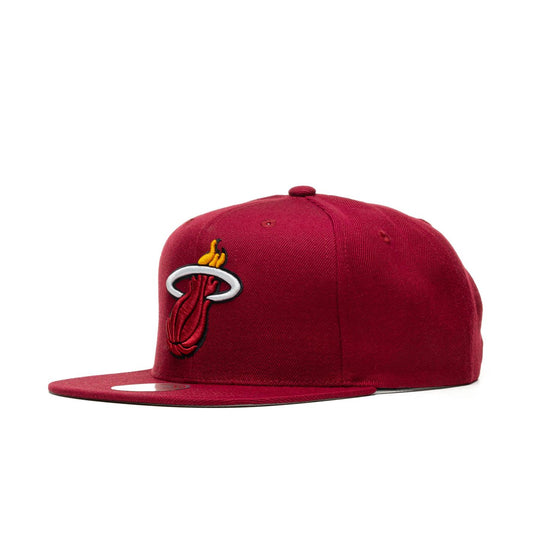 Mitchell & Ness Team Ground 2.0 Snapback Miami Heat  - HHSS3256-MHEMAROON