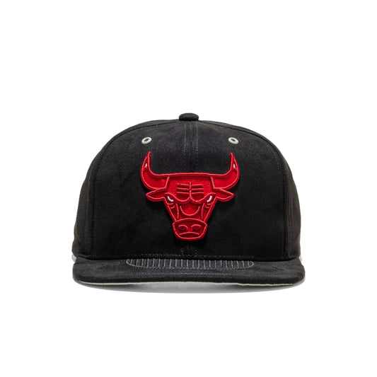 Mitchell & Ness Day 4 Snapback Chicago Bulls Black/Red  - HHSS5822-CBUBKRD
