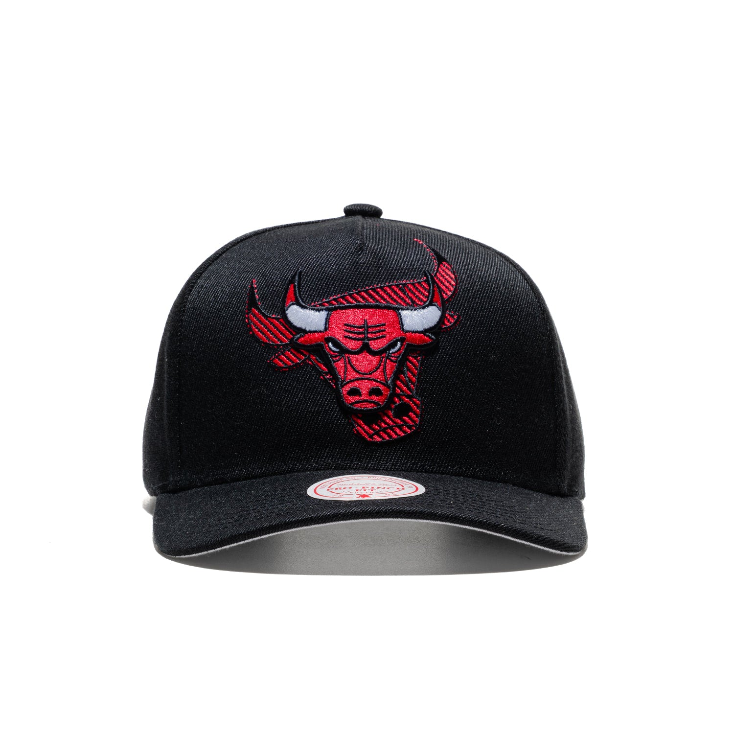 Mitchell & Ness Tilted Pro Snapback Chicago Bulls Black  - HP12813-CBUBLCK