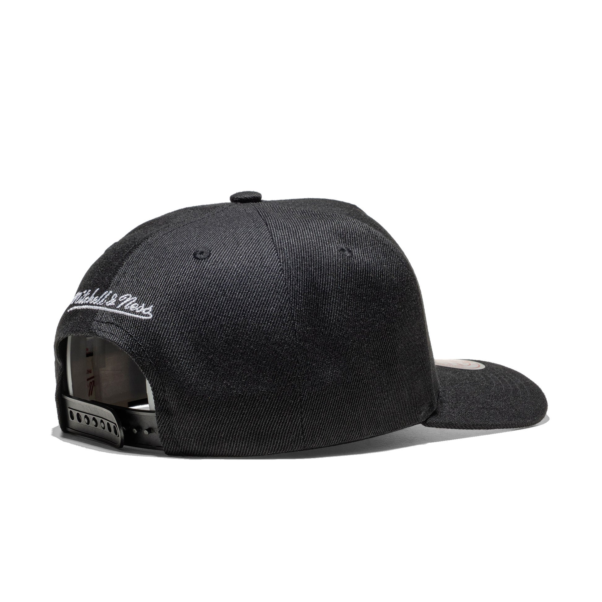 Mitchell & Ness Tilted Pro Snapback LA Lakers Black  - HP12813-LALBLCK