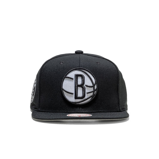 Mitchell & Ness Evergreen Black/White Snapback Nets  - HS8547-BNEBLCK