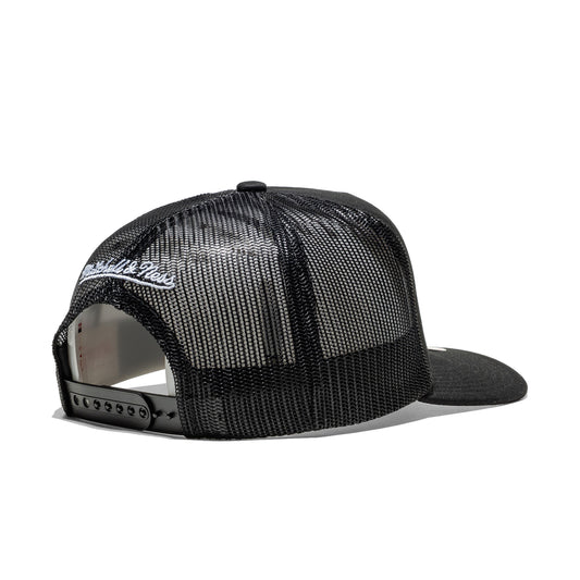 Mitchell & Ness Evergreen Trucker Hat Brooklyn Nets Black  - HT8032-BNEBLCK