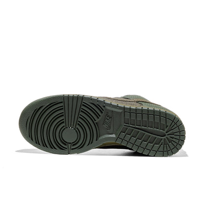 Nike Dunk Low Retro PRM Cargo Khaki/Cargo Khaki-Medium Olive  - IB7746-300