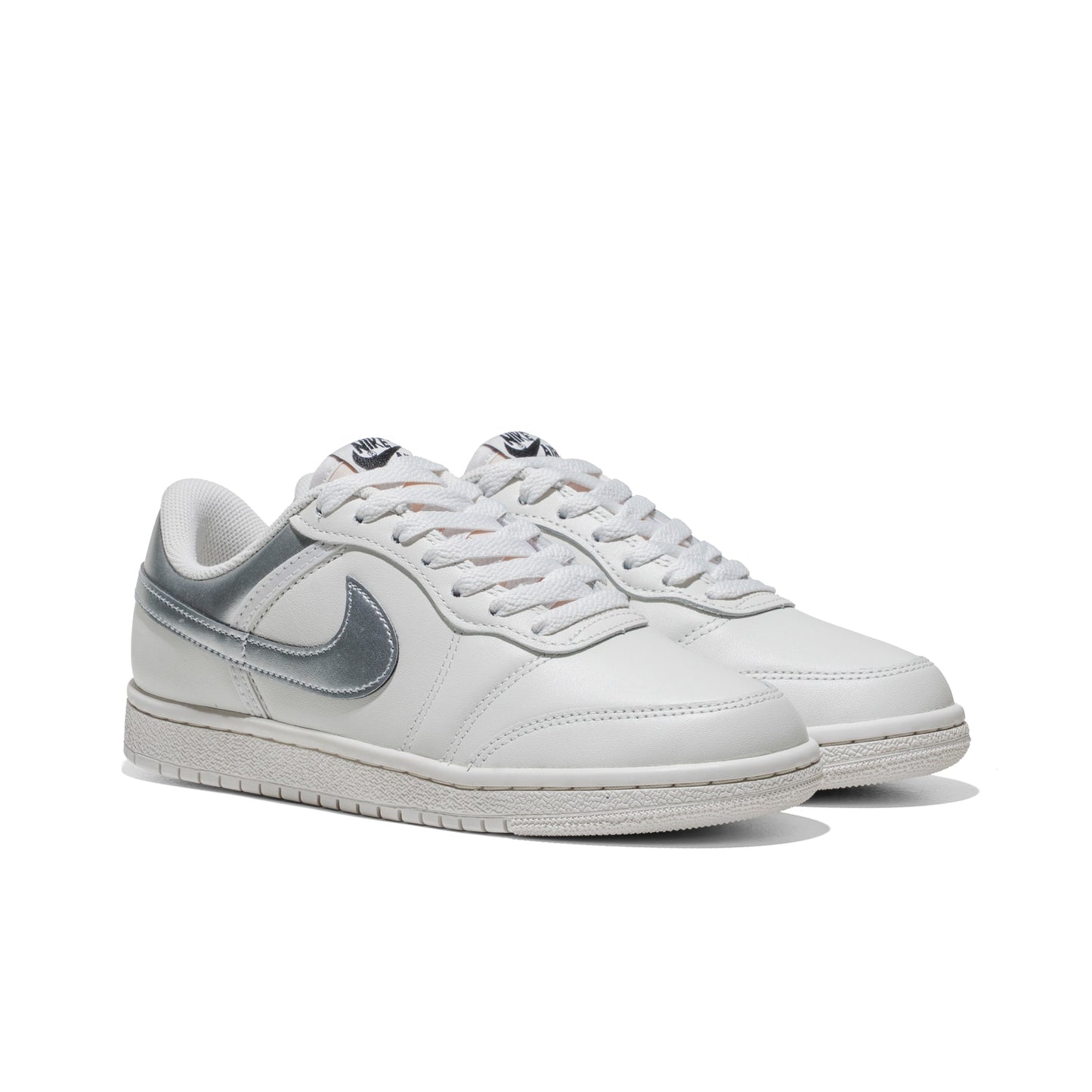 Jordan Wmns Air Jordan Skyline Low Swan/Metallic Silver  - IQ6586-101