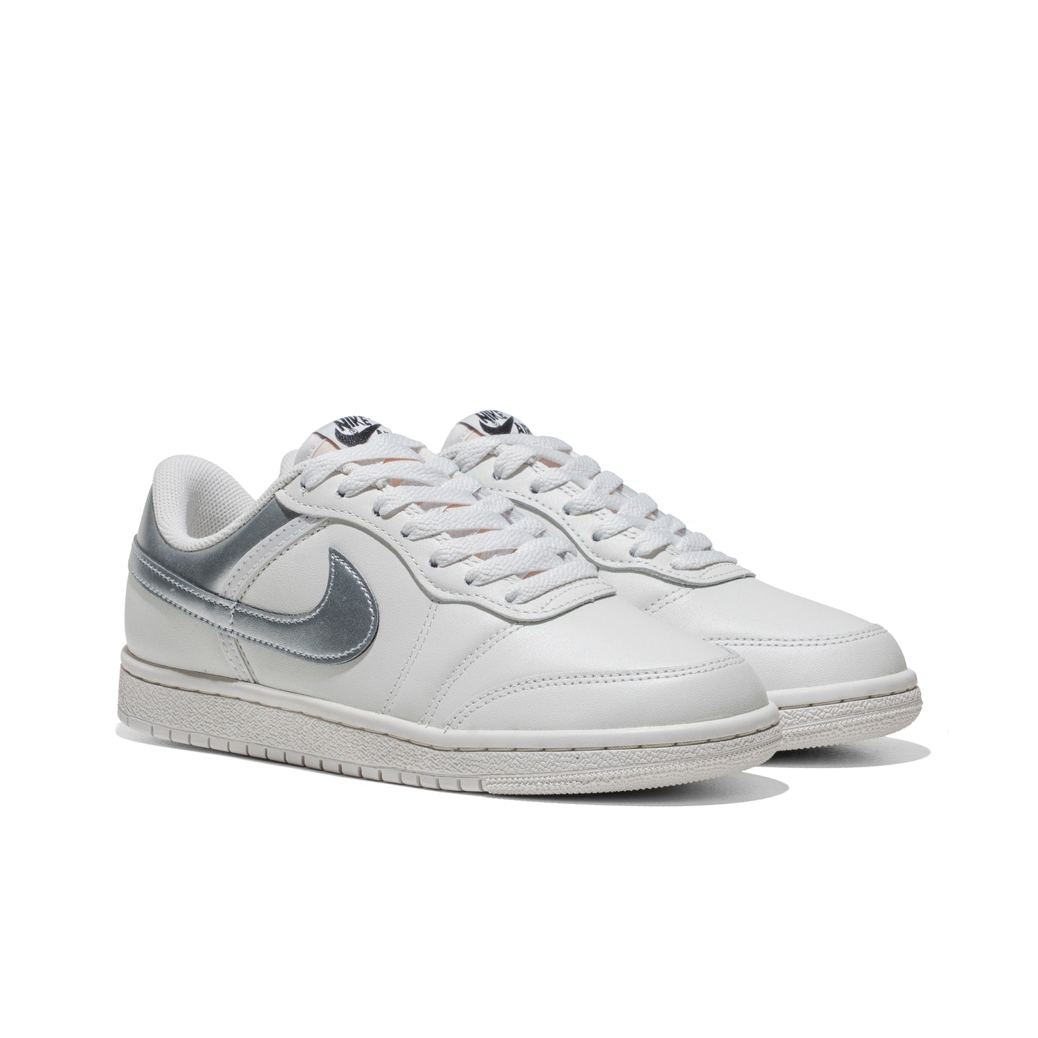 Jordan Wmns Air Jordan Skyline Low Swan/Metallic Silver  - IQ6586-101