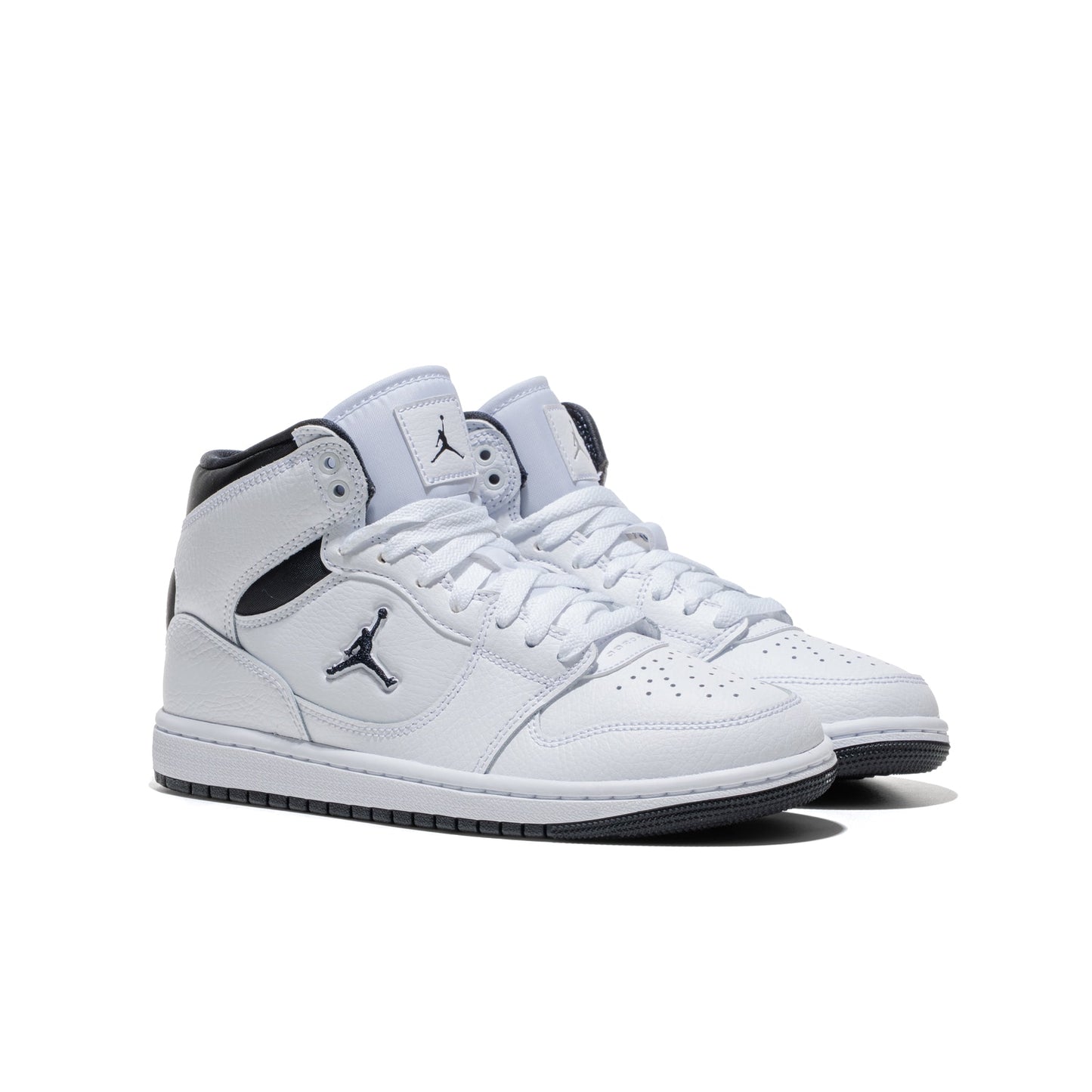 Jordan Court Connect Mid (GS) White/Black  - IQ7694-100