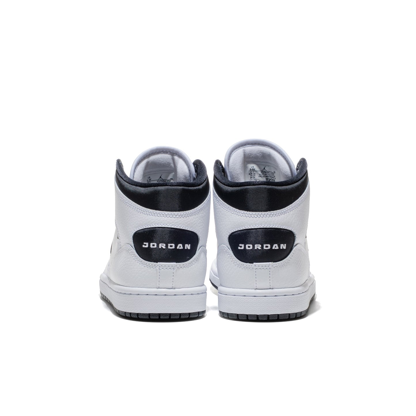 Jordan Court Connect Mid (GS) White/Black  - IQ7694-100