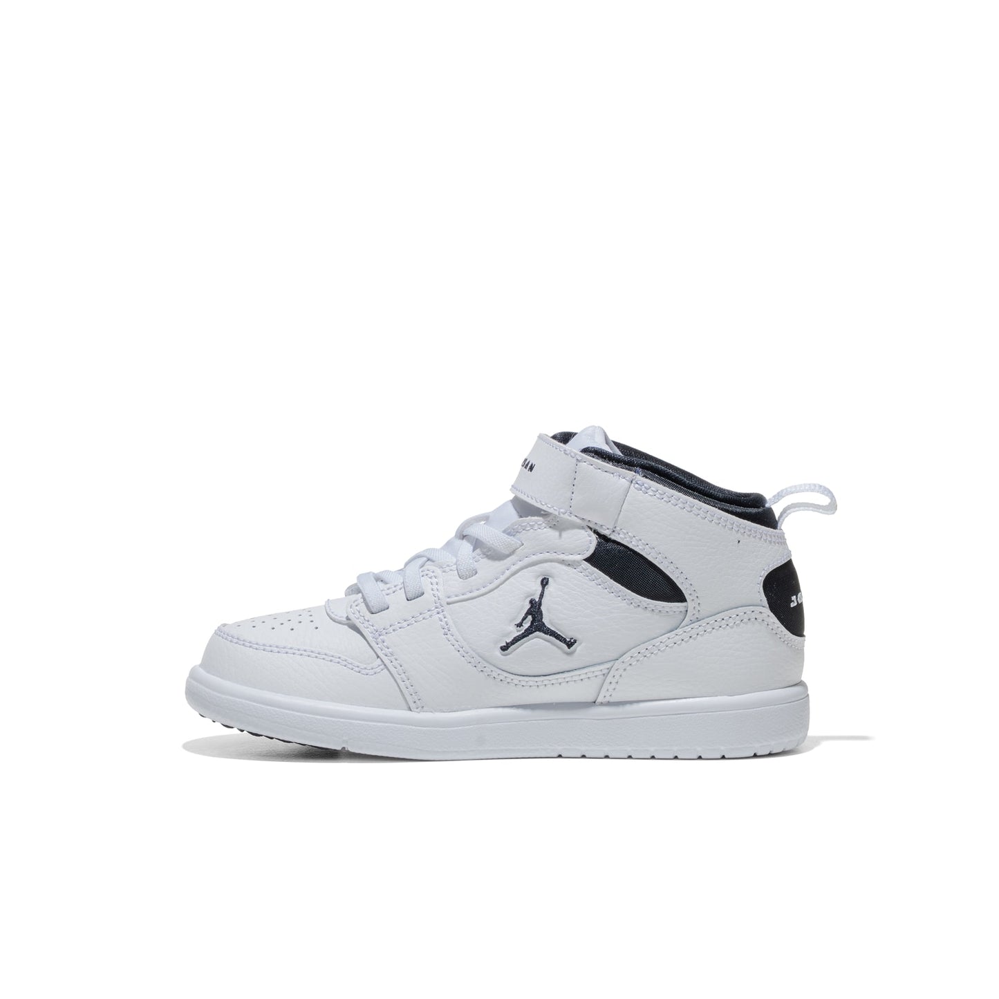 Jordan Court Connect Mid (PS) White/Black  - IQ7700-100