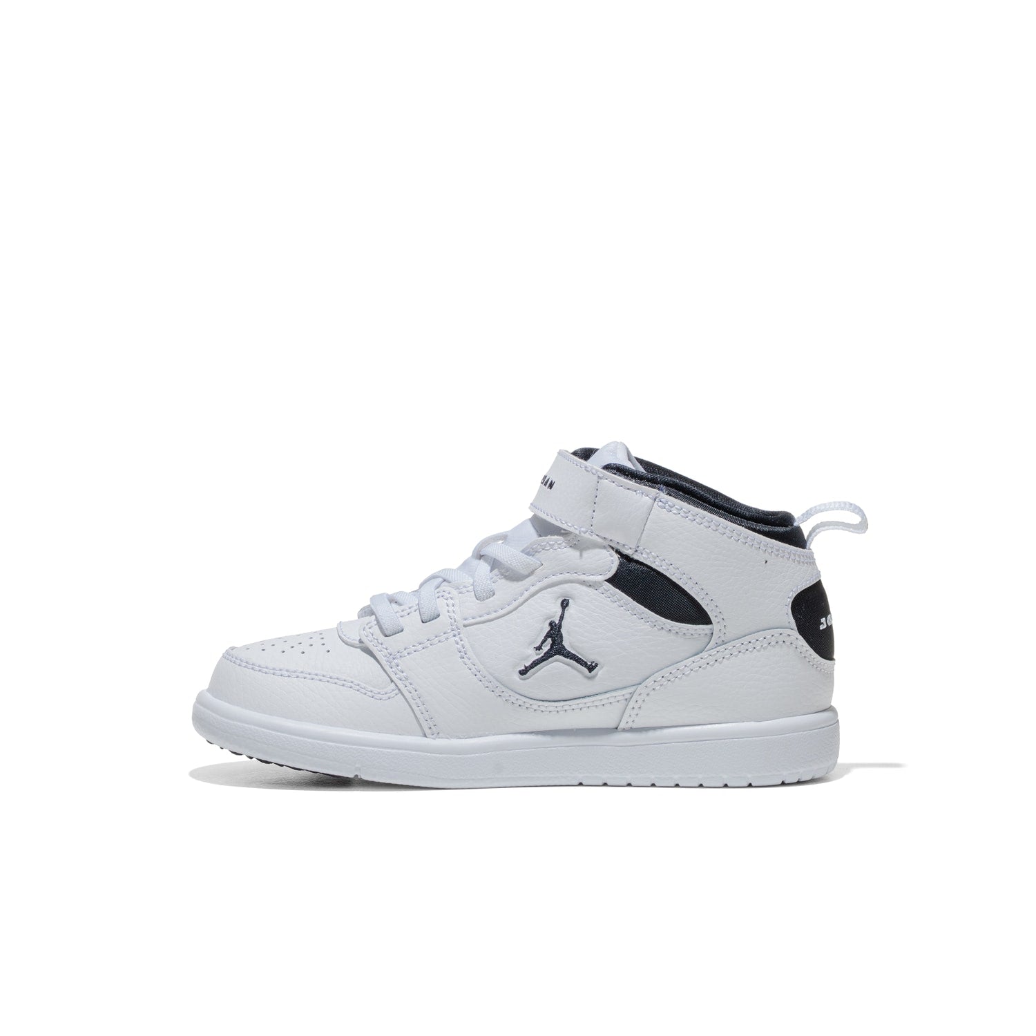 Jordan Court Connect Mid (PS) White/Black  - IQ7700-100