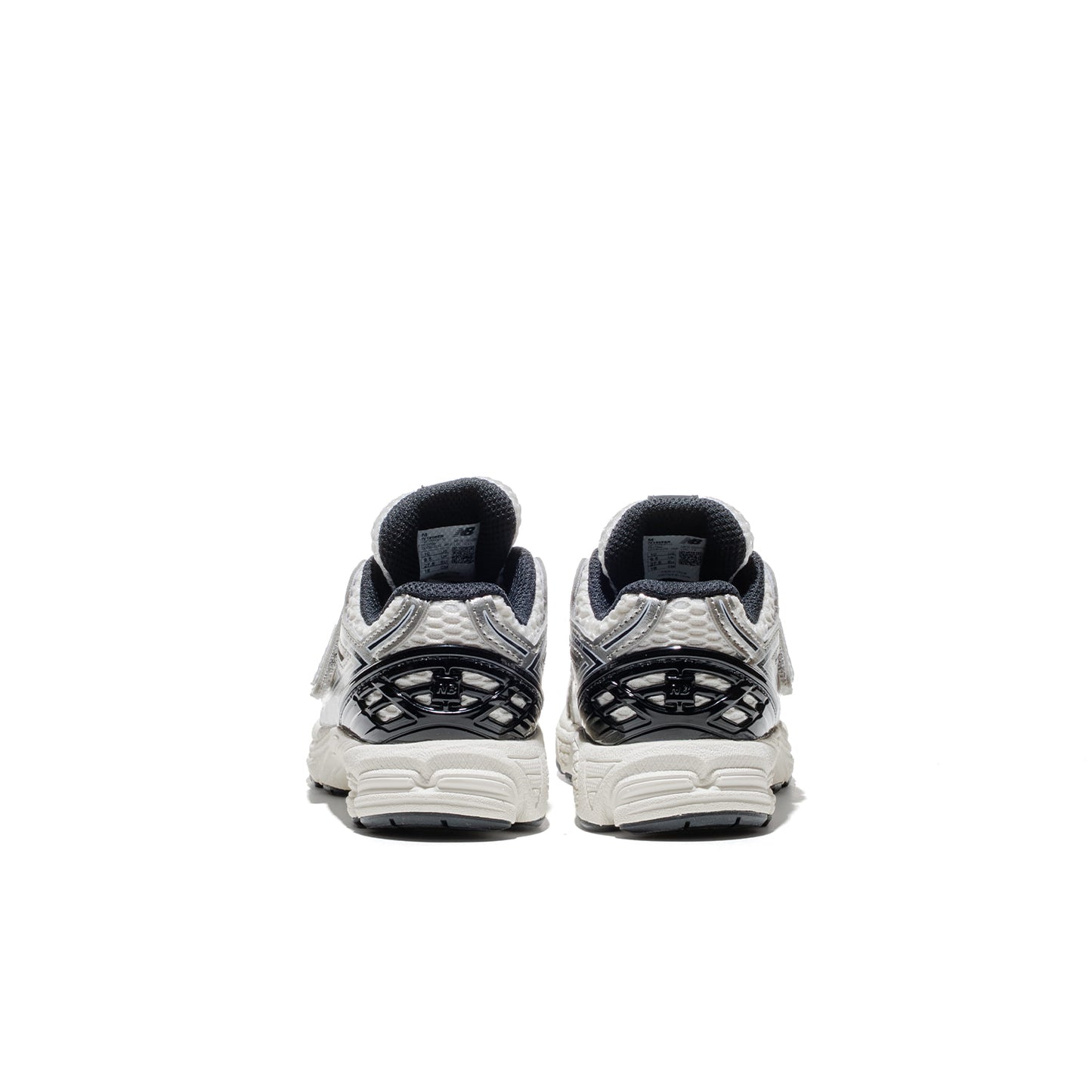 New Balance 1906 Silver Metallic/Black  - IV1906ER