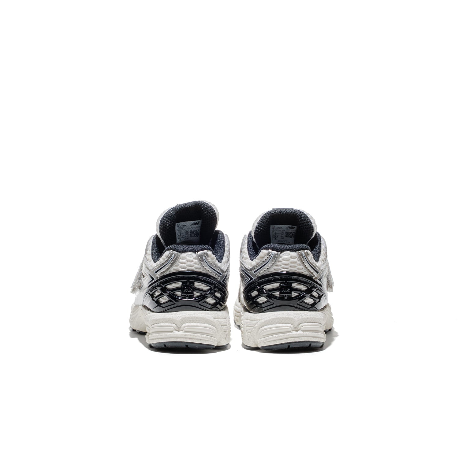 New Balance 1906 Silver Metallic/Black  - IV1906ER