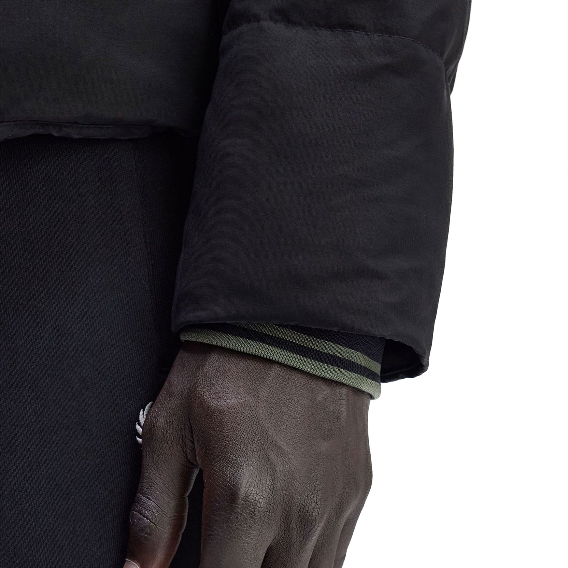 Fred Perry Raglan Sleeve Padded Jacket Black  - J1309-102