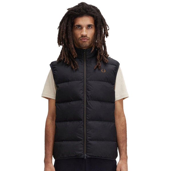 FRED PERRY / Insulated Gilet Mサイズ　極美品 Fred Perry Insulated Gilet Black | Homem | XTREME